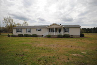 711 Richard Switch Rd, Moores Creek National Battle, NC 28435-5567