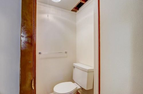 4630 Norwich Ave, Milwaukee WI 53220-2715 exterior