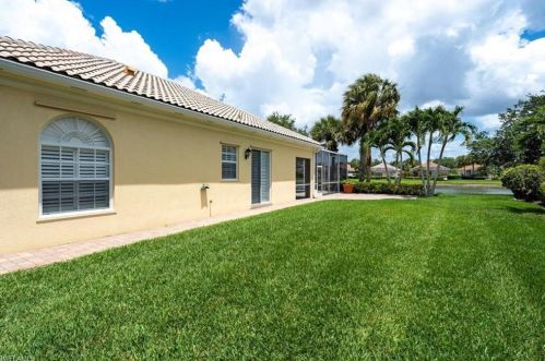 3767 Whidbey Way, Naples, FL 34119-7520