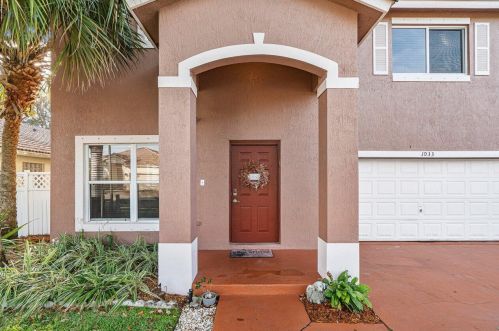 1033 Fosters Mill Rd, Boynton Beach, FL 33436-8715