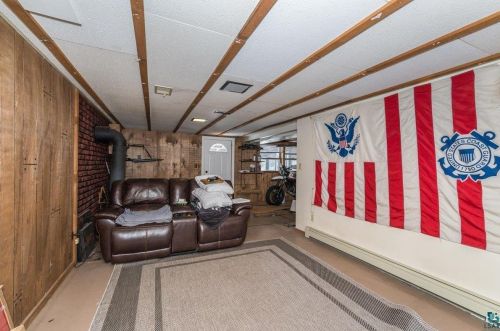 2409 Chambersburg Ave, Duluth MN  55811-3203 exterior