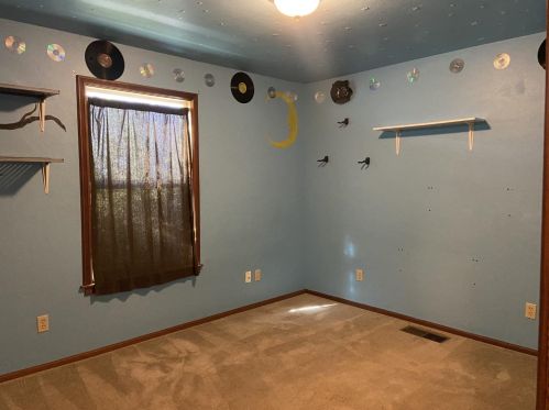 433 1 Ave, Valley Home CA 95361-3053 exterior