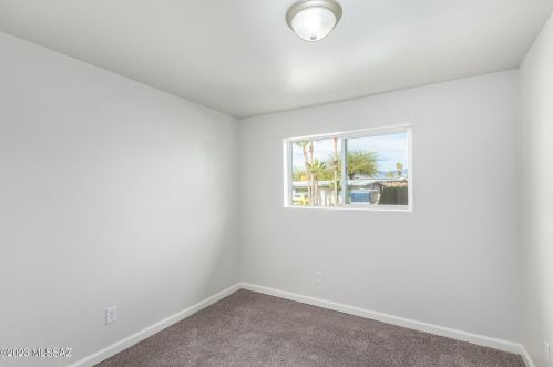 9326 30th St, Tucson AZ  85710-8006 exterior
