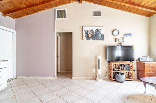 66405 2nd St, Desert Hot Springs CA  92240-3651 exterior