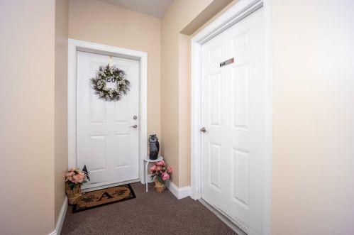 3200 Bennington Dr, Fishkill, NY 12524-4957