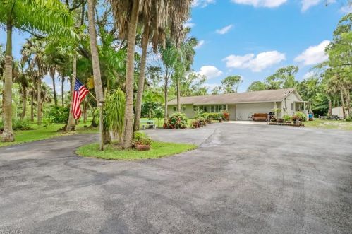 761 11th St, Naples FL  34117-2183 exterior