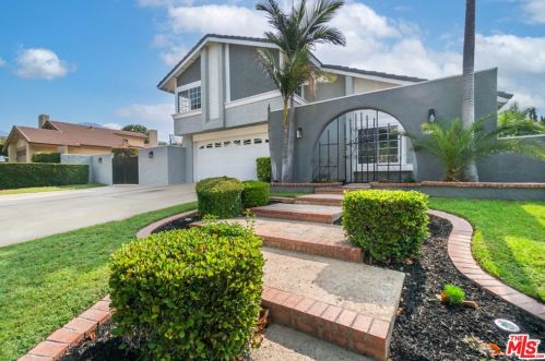 1766 Wilson Ave, Upland CA  91784-1724 exterior