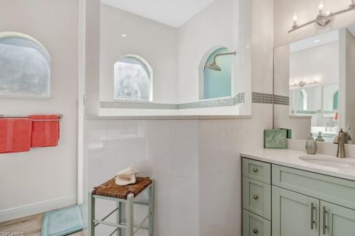 421 35th Ave, Naples FL  34120-1356 exterior