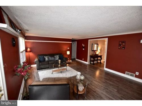 17 Edgeview Ln, Erial, NJ 08081-1918