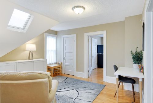 939 Bayard Ave, Saint Paul MN 55102-4003 exterior