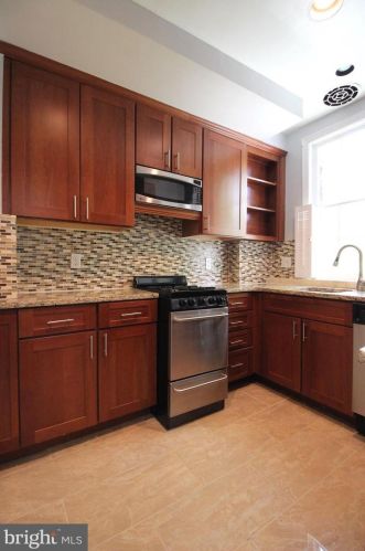 1606 34th St, Washington, DC 20007-2710