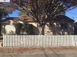 721 Hillcrest Ave, Livermore, CA 94550-3708
