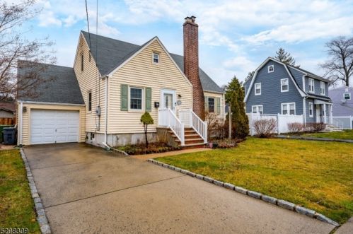 114 Clark St, Roselle, NJ 07203-2505