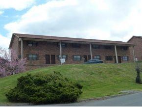 445 Eastley Ct, Kingsport, TN 37660-6405