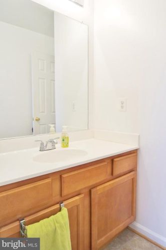 209 Kadies Ln, Edinburg VA  22824-9608 exterior