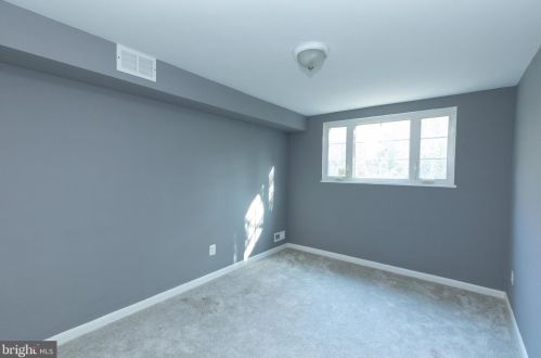 2316 Pitts Pl, Washington DC 20020-4923 exterior