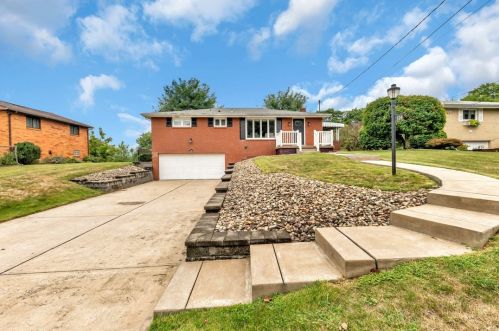 124 Firwood Dr, Bridgeville, PA 15017-1204