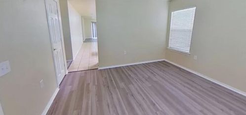 7400 Cayenne Ln, Austin TX  78741-7524 exterior