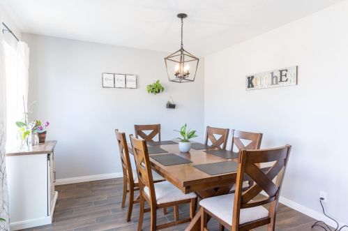 1952 Cantamar Pl, San Diego, CA 92154-1201
