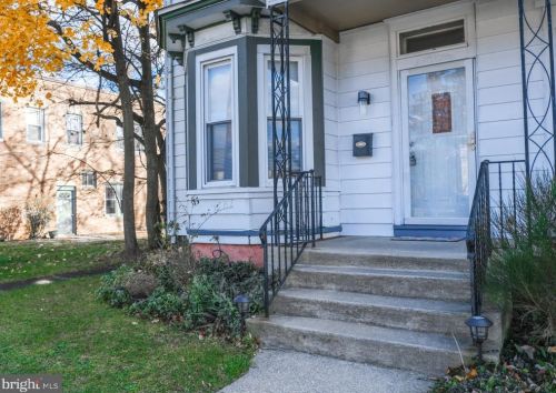 106 Broad St, West Deptford, NJ 08066-1526