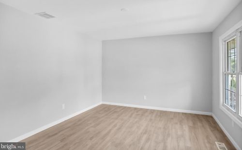 17 Madeley Ct, Erial NJ  08081-2015 exterior