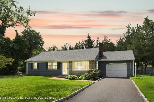 119 Laurelwood Rd, Bricktown, NJ 08724-3647