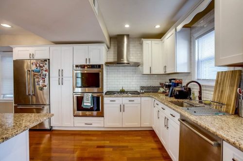 31 41 St, Bayonne NJ  07002-4803 exterior