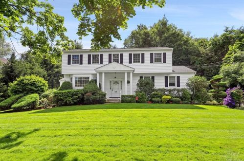 22 Rockinghorse Trl, Rye Brook, NY 10573-1038