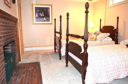 95 Elm St, Unity NH  03773-2109 exterior