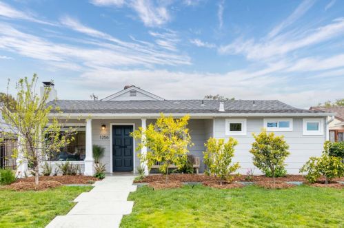 1256 Windsor Way, Redwood City, CA 94061-2054