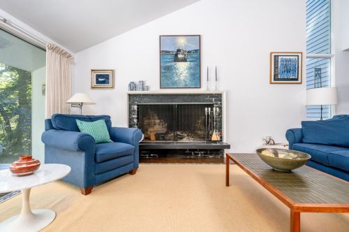 2163 Old Kings Hwy, Wellfleet MA 02667-7823 exterior