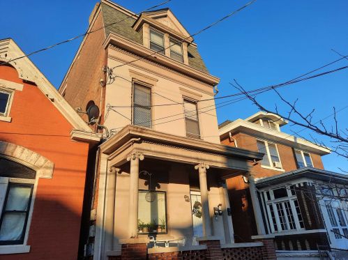 1703 Holman St, Covington, KY 41011-1170