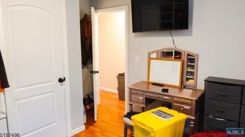 68 Kuna Ter, Irvington NJ  07111-2919 exterior