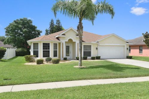 963 Leyburn Dr, Deltona, FL 32725-5673