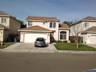 3835 Ramin Dr, Turlock, CA 95382-8604