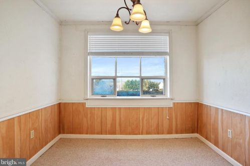 13070 Old Valley Pike, Edinburg VA  22824-3144 exterior