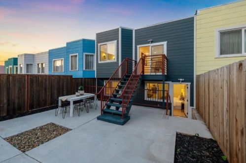 33 Rice St, Daly City CA  94014-1035 exterior