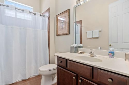 1439 Fairview Cir, Kissimmee FL 34747-6774 exterior