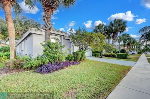 9660 Arbor View Dr, Boynton Beach, FL 33437-5937