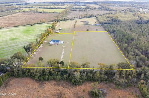5295 Willis Rd, Greenwood, FL 32443-1837