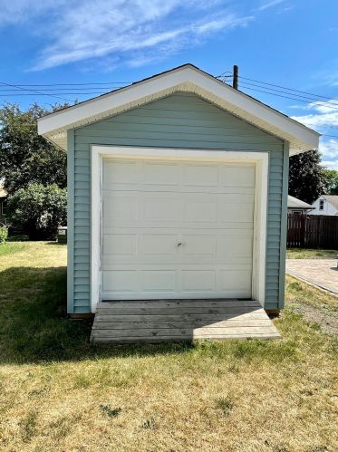 930 Victoria St, Fairmont MN  56031-4354 exterior