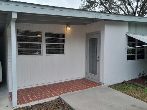 2106 79th Ct, Vero Beach FL  32966-1365 exterior