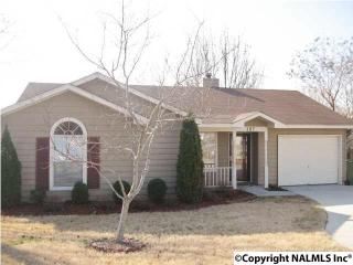 107 Fernwood Cir, Madison AL  35757-6827 exterior