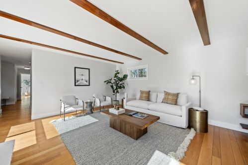 2020 Helena Way, Redwood City CA  94061-3311 exterior