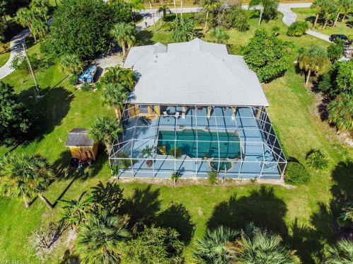 1700 9th St, Lehigh Acres, FL 33972-8243