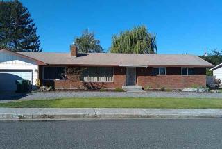 2621 Klamath Ave, Kennewick WA  99336-2520 exterior
