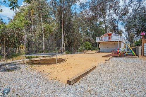 18318 Eucalyptus Ave, Lake Elsinore CA  92532-2084 exterior