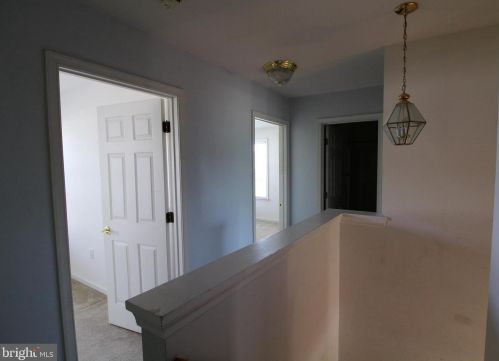 132 Parkers Dr, Dover DE  19904-1467 exterior