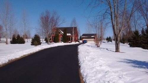 616 218th St, East Farmington, WI 54020-4512