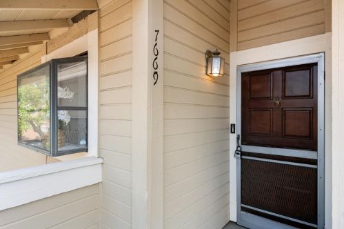 7669 Arbor Creek Cir, Pleasanton CA  94568-2263 exterior